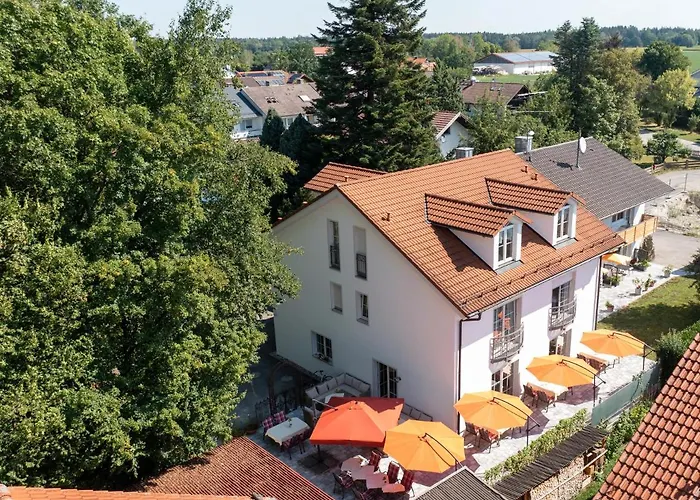 בית הארחה Gaestehaus Guggenberger 3*